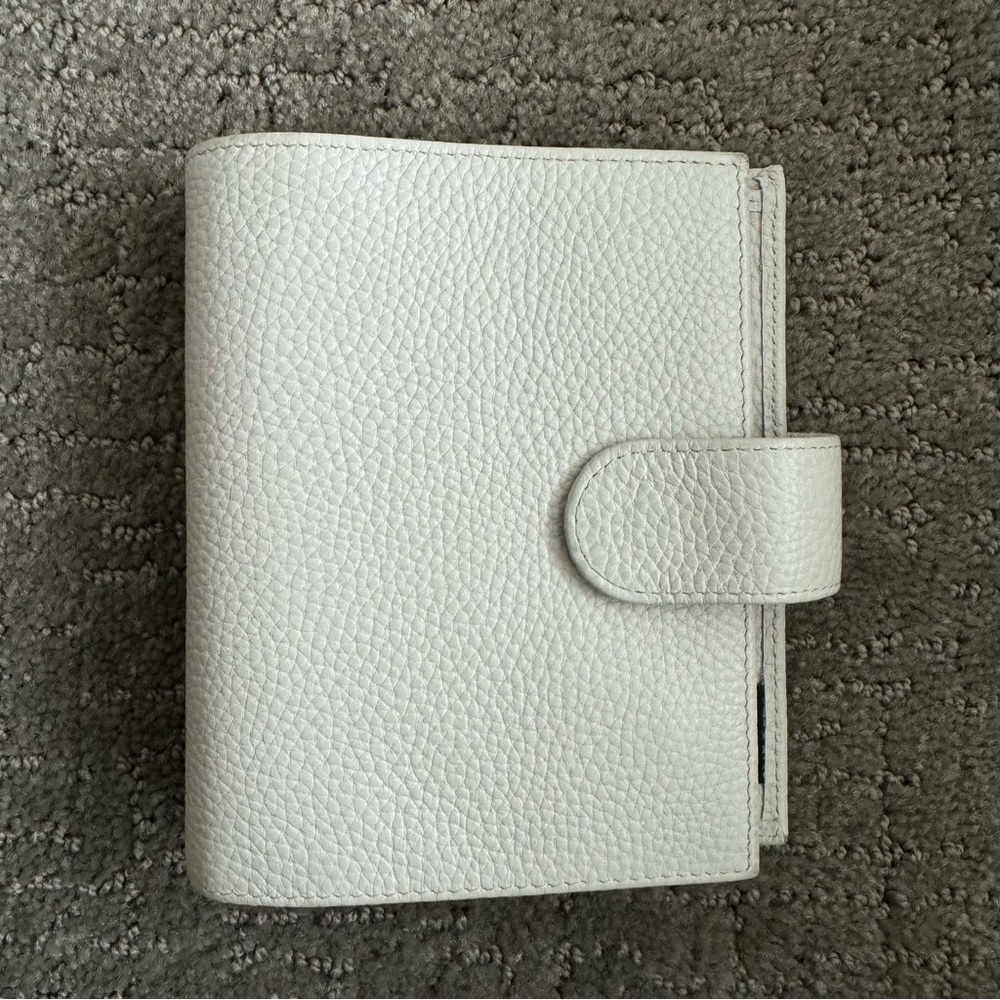 Moterm White Pocket (A7) Binder
